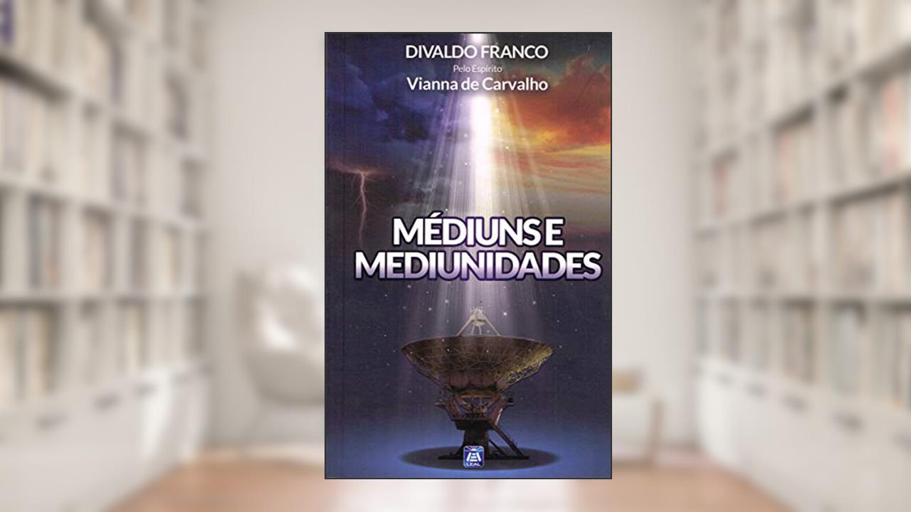 Capa de Médiuns e Mediunidades, do autor Capa Comum